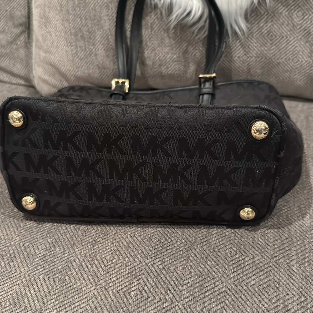 Michael Kors Jet Set Solid Black Medium Multi Poc… - image 7